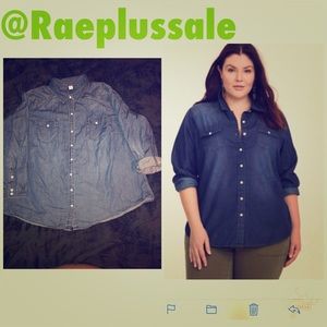 Torrid Denim Button Up / US 3X